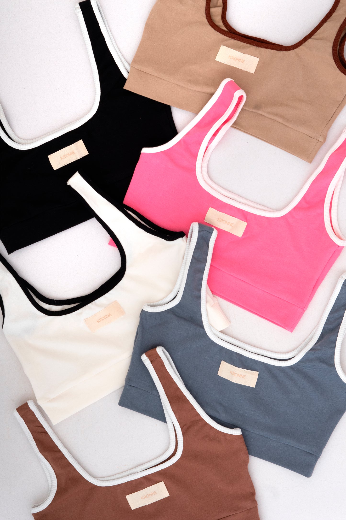 TOP CROPPED COM VIÉS KRONNE