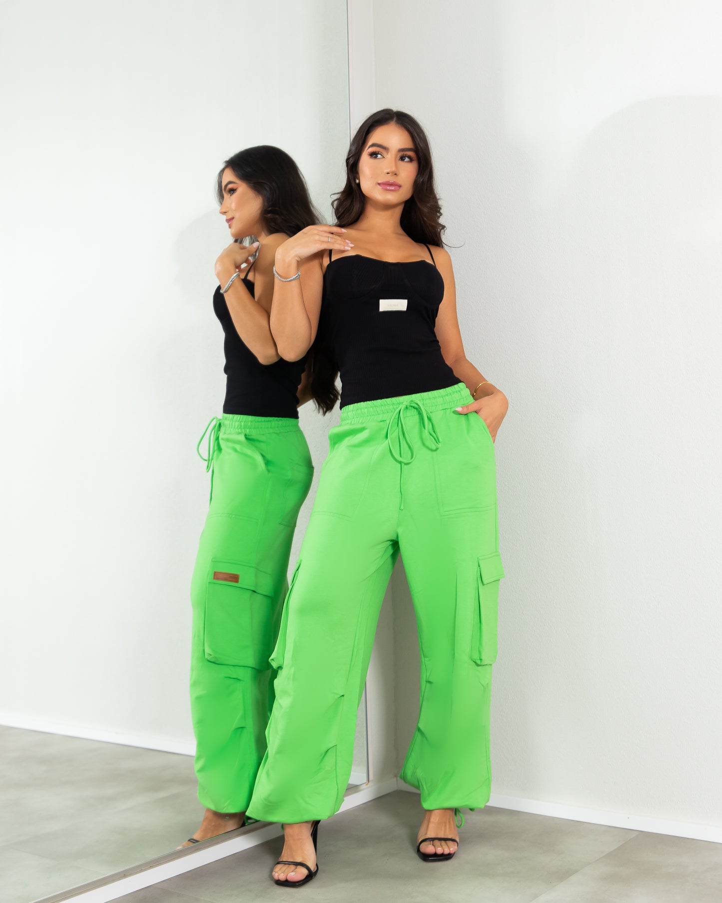 sweatshirt cargo pants