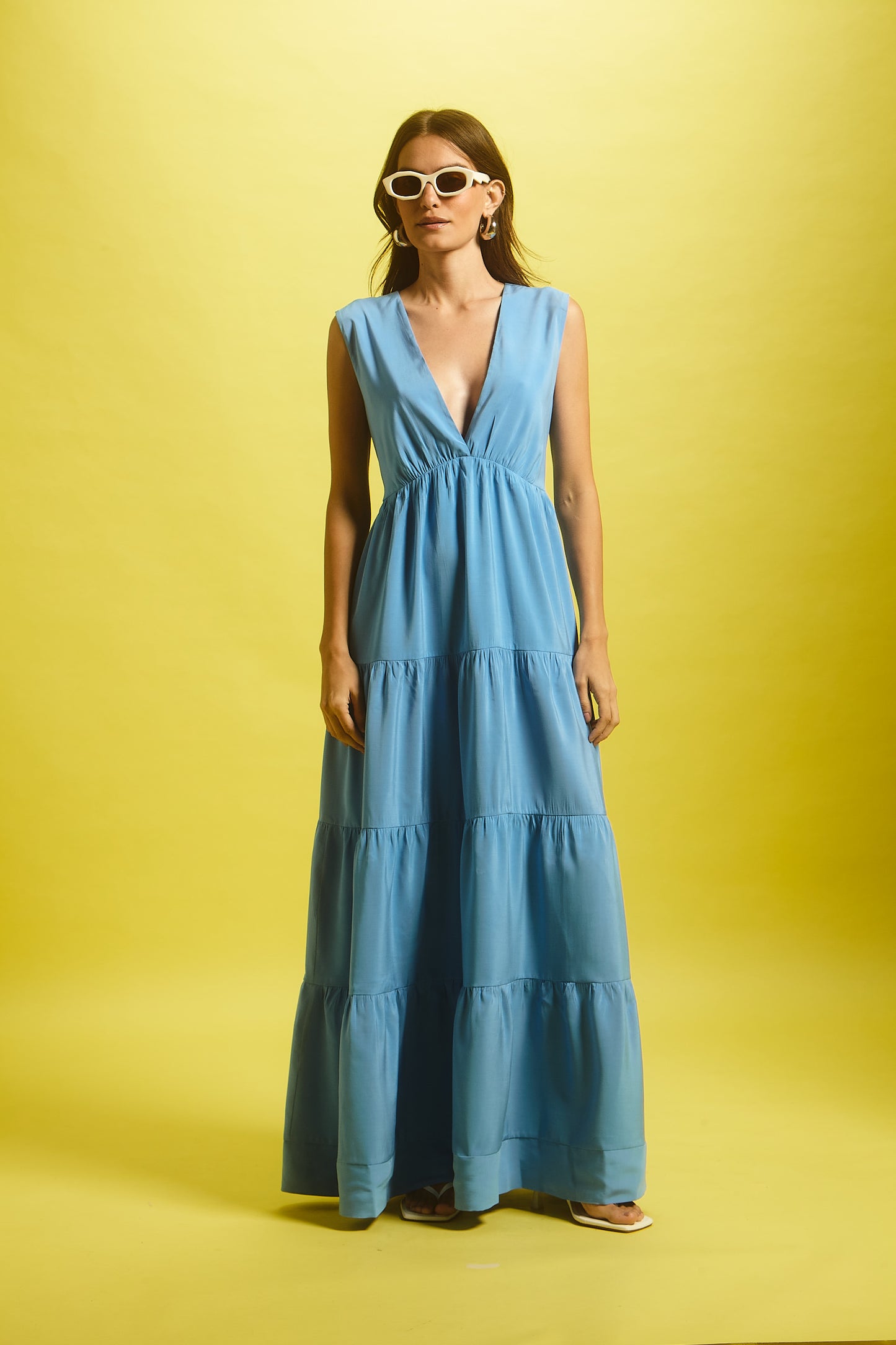 Vestido com decote V - Kronne