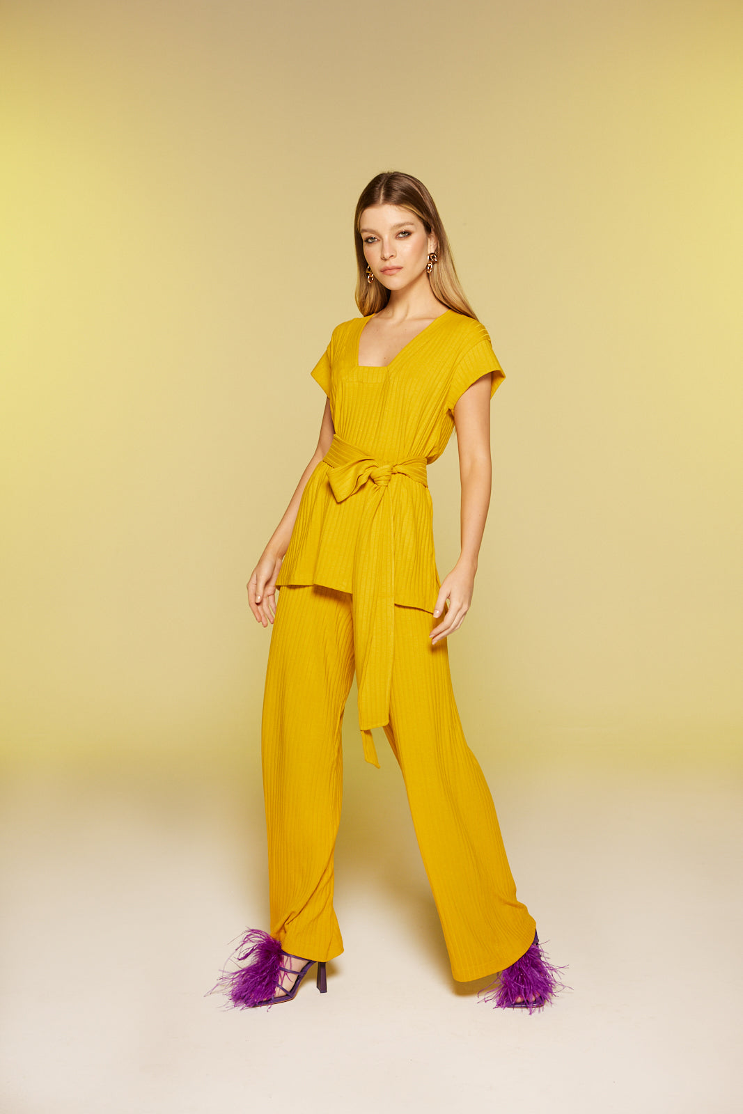 CONJUNTO BLUSA E CALÇA KRONNE COM FAIXA