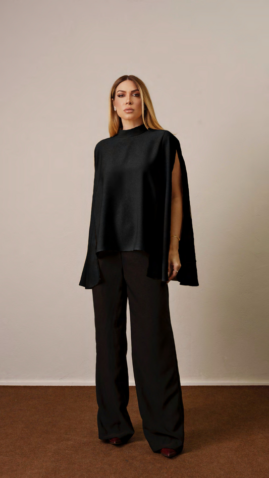 BLUSA CAPA AMPLA GOLA ALTA KRONNE