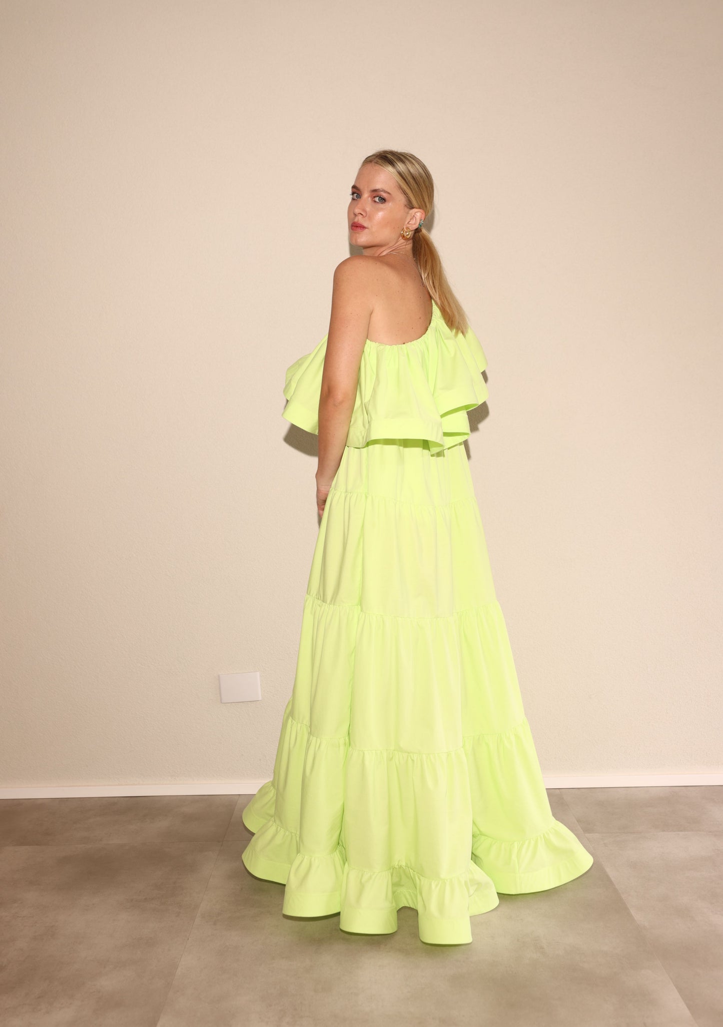 Vestido Ombro Unico - Kronne