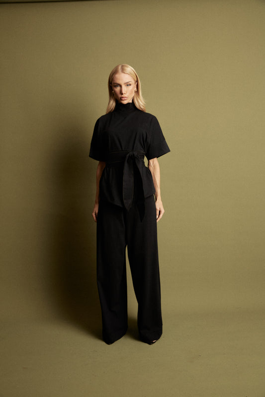 CONJUNTO BLUSA GOLA ALTA + CALÇA AMPLA KRONNE