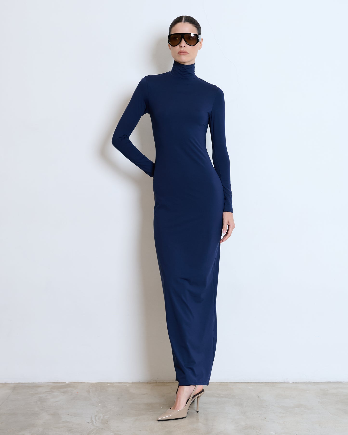 VESTIDO LONGO TUBINHO KRONNE