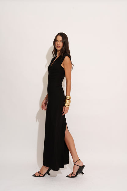 VESTIDO RECORTES CREPE KRONNE
