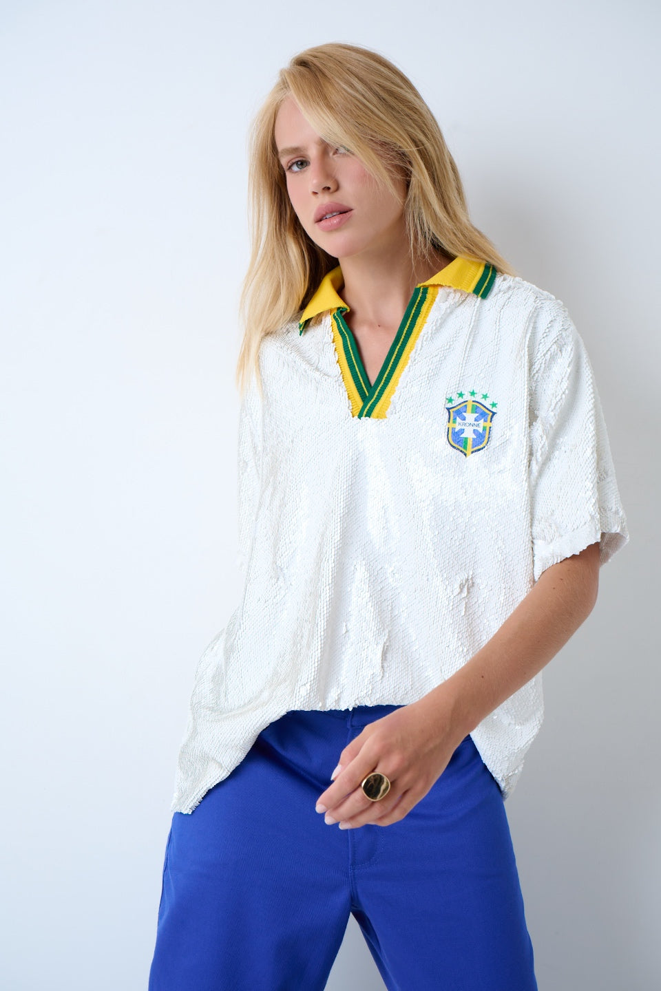 Polo Collar Blouse w/ Rug