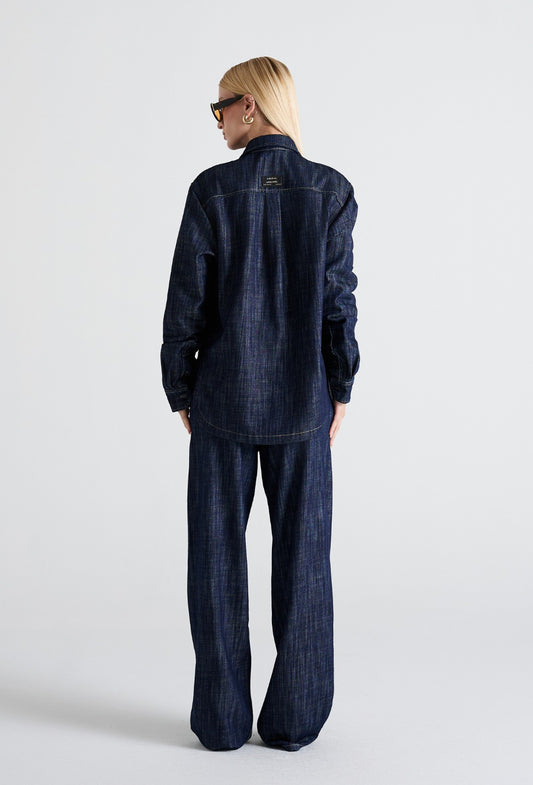 CAMISA COM GOLA E FENDA LATERAL JEANS KRONNE
