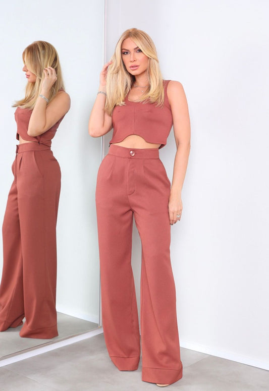 Straight Pants w/ Front Pleat